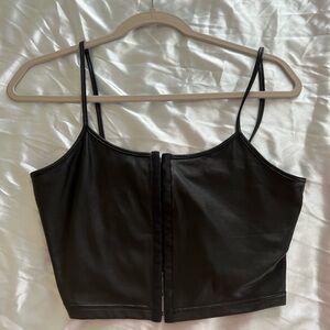 Black Crop tank top